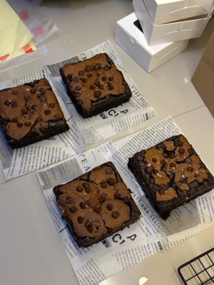 Lumaena Signature Brownies - Personal - 10x10